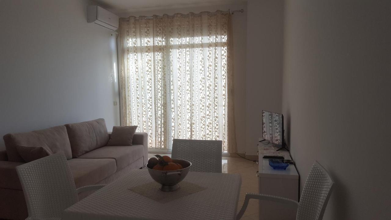 Casa Fronte Mare Apartament