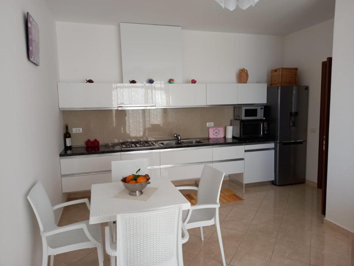 Casa Fronte Mare * Wlora
