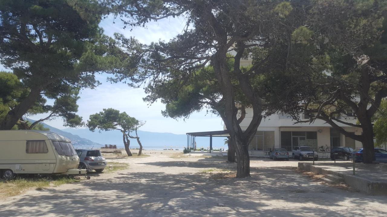 Casa Fronte Mare Apartament *